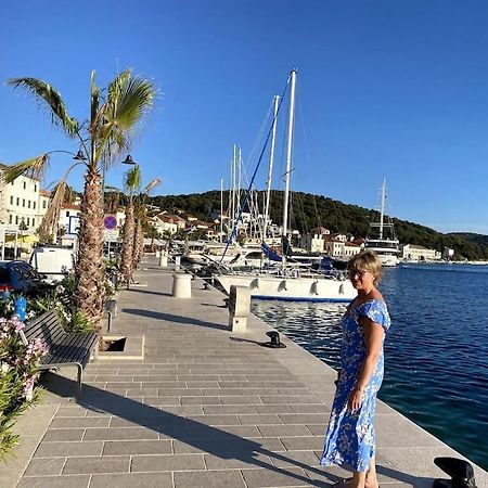 Beach & Old Town Rogoznica  Bagian luar foto